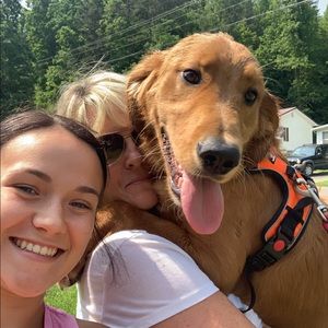 Meet your Posher, Kim